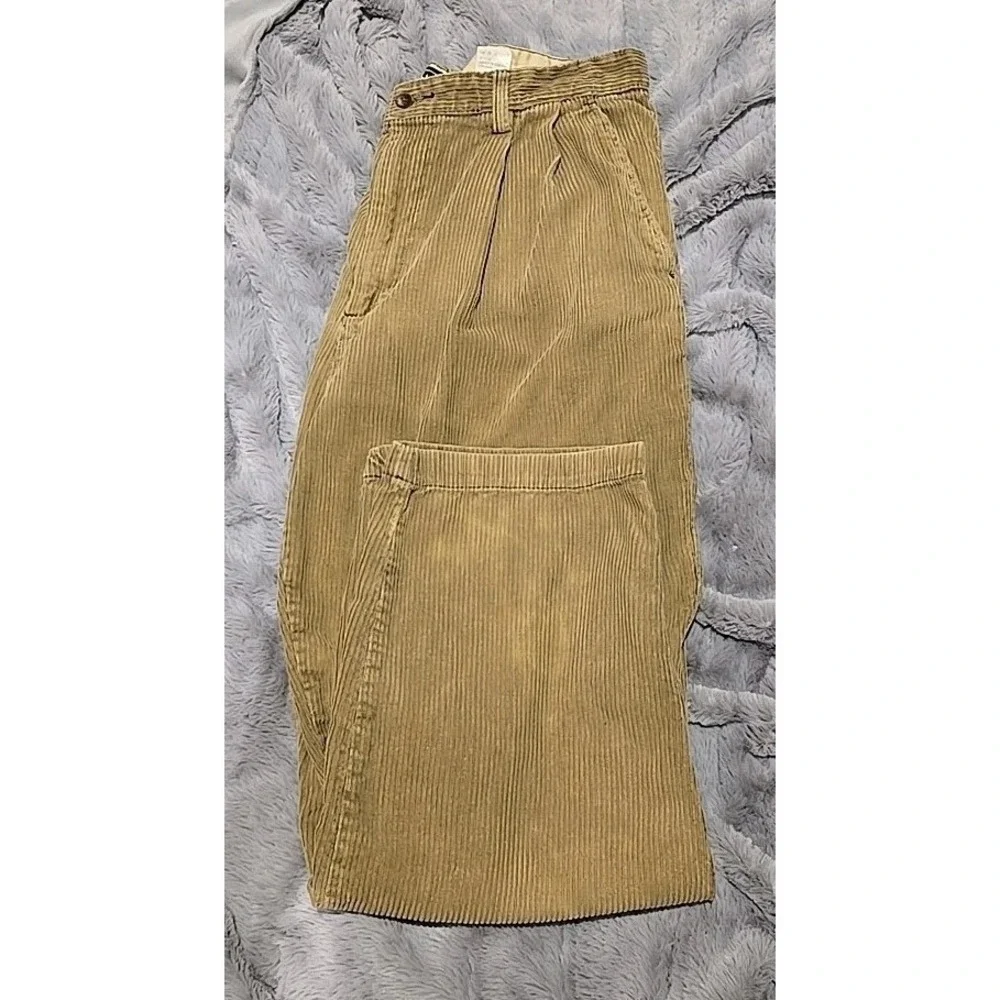Timberland Mens Corduroy Pants Tan Pleated Front 100% Cotton Size 36 RN 76382‎